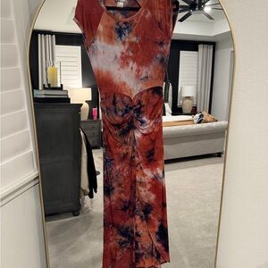 Venus Tie-Dye Maxi Dress